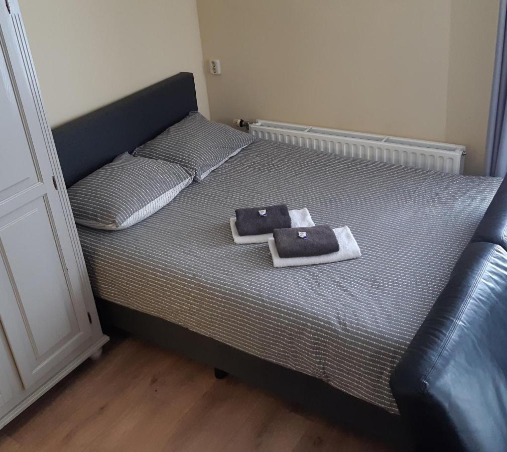 Logement 'De Witte Klok' Oude Bildtzijl Exteriér fotografie