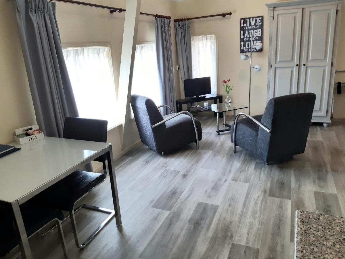 Logement 'De Witte Klok' Oude Bildtzijl Exteriér fotografie